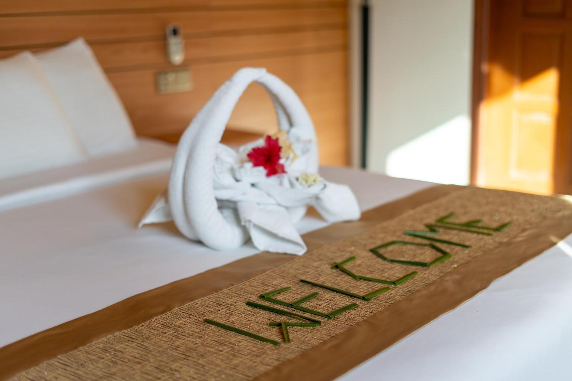 Nala Veli Beach & Spa Ukulhas Extérieur photo