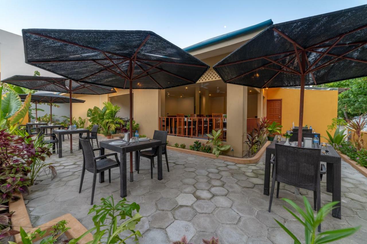 Nala Veli Beach & Spa Ukulhas Extérieur photo